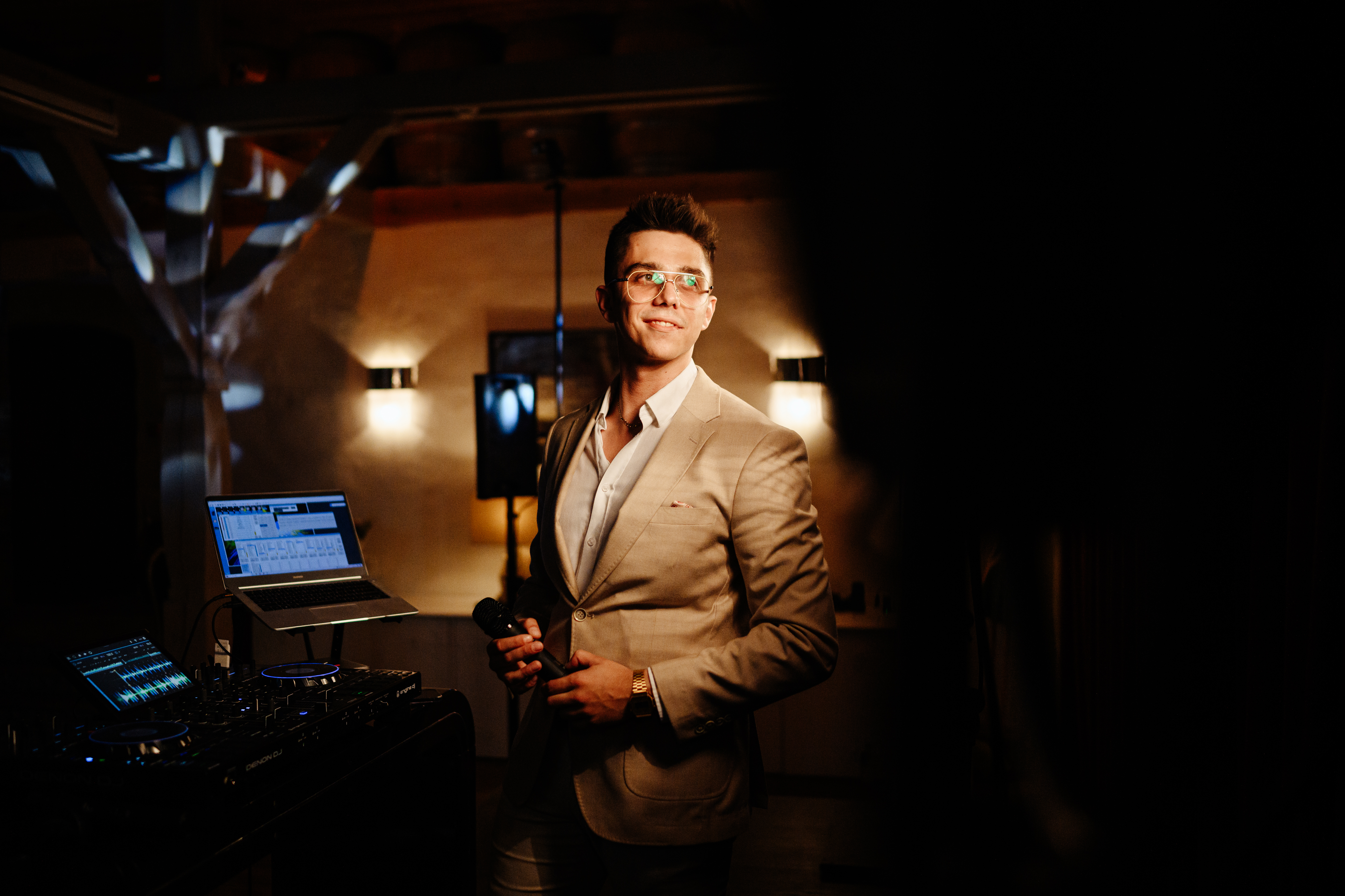 Niepozorny DJ